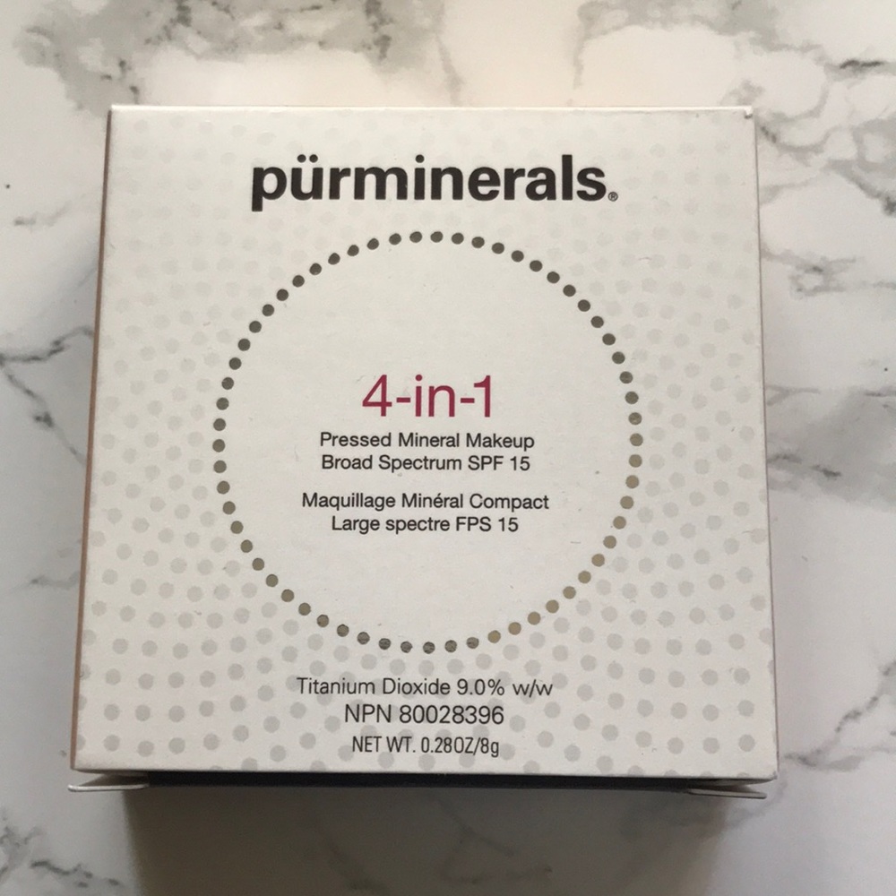 PUR mineral 4-in-1 foundation